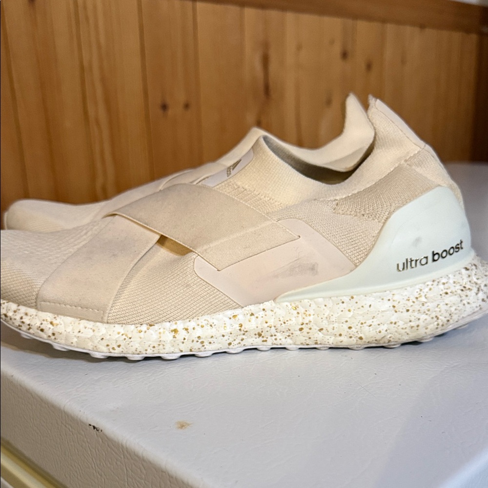Adidas Wmns UltraBoost Slip-On DNA 'Wonder White Gold Metallic' SIZE 9